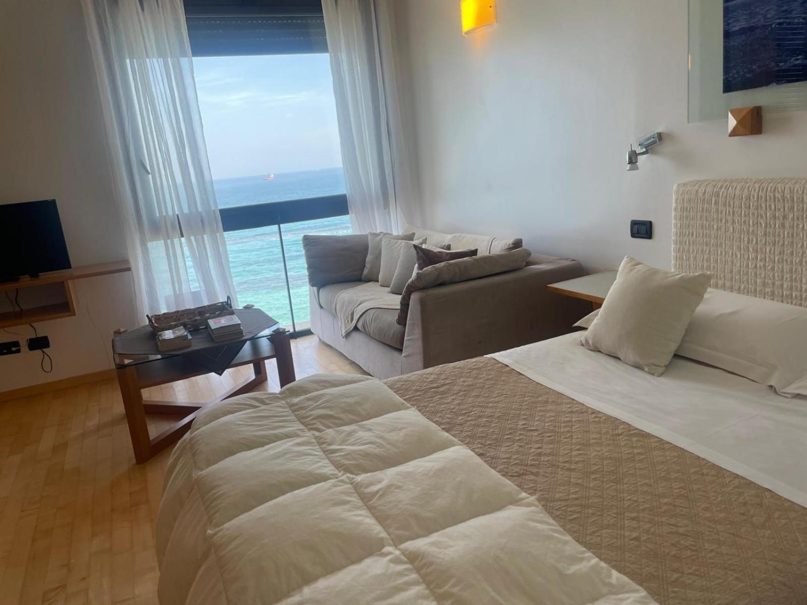 טרפאני Garibaldi Sea Suites מראה חיצוני תמונה